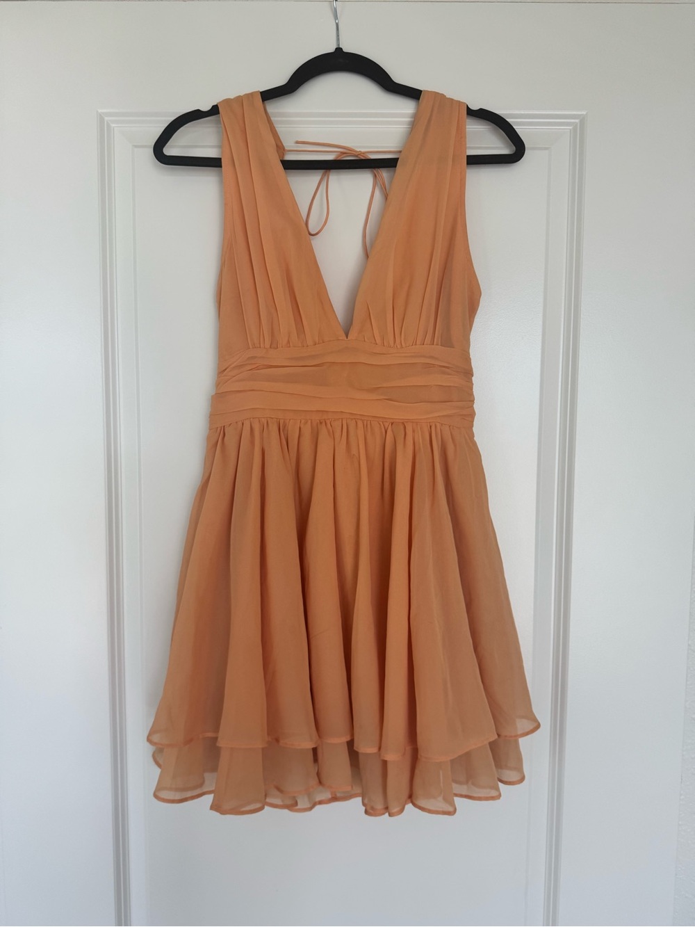 Abercrombie & Fitch Peach V-Neck Sleeveless Chiffon Dress